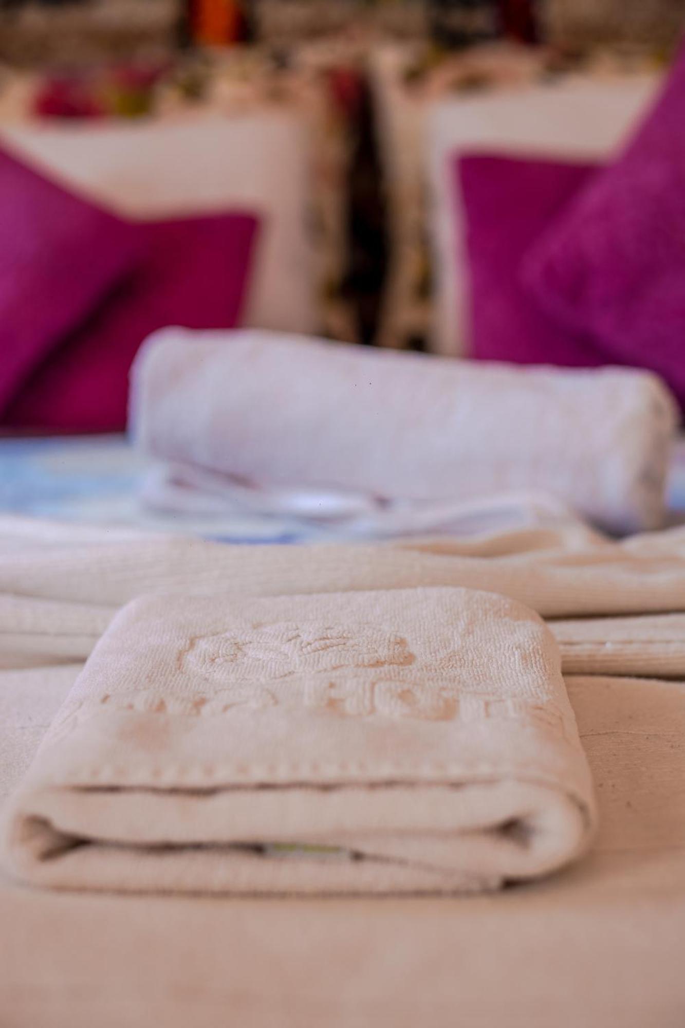 Riad Le Jardin De Lea, Suites & Spa Marrakesh Esterno foto